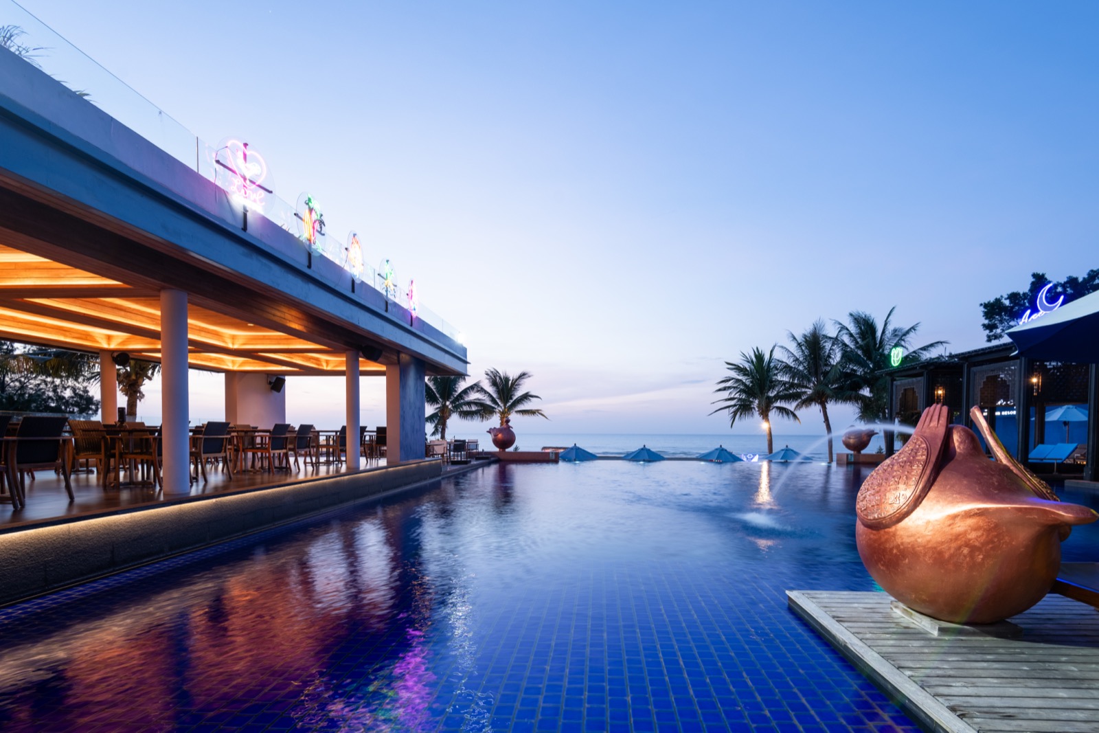 The Ivy Beachfront