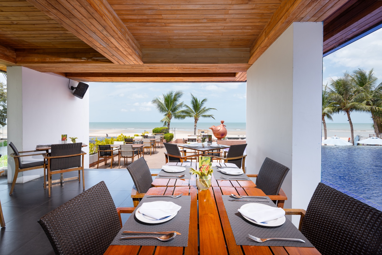 The Ivy Beachfront