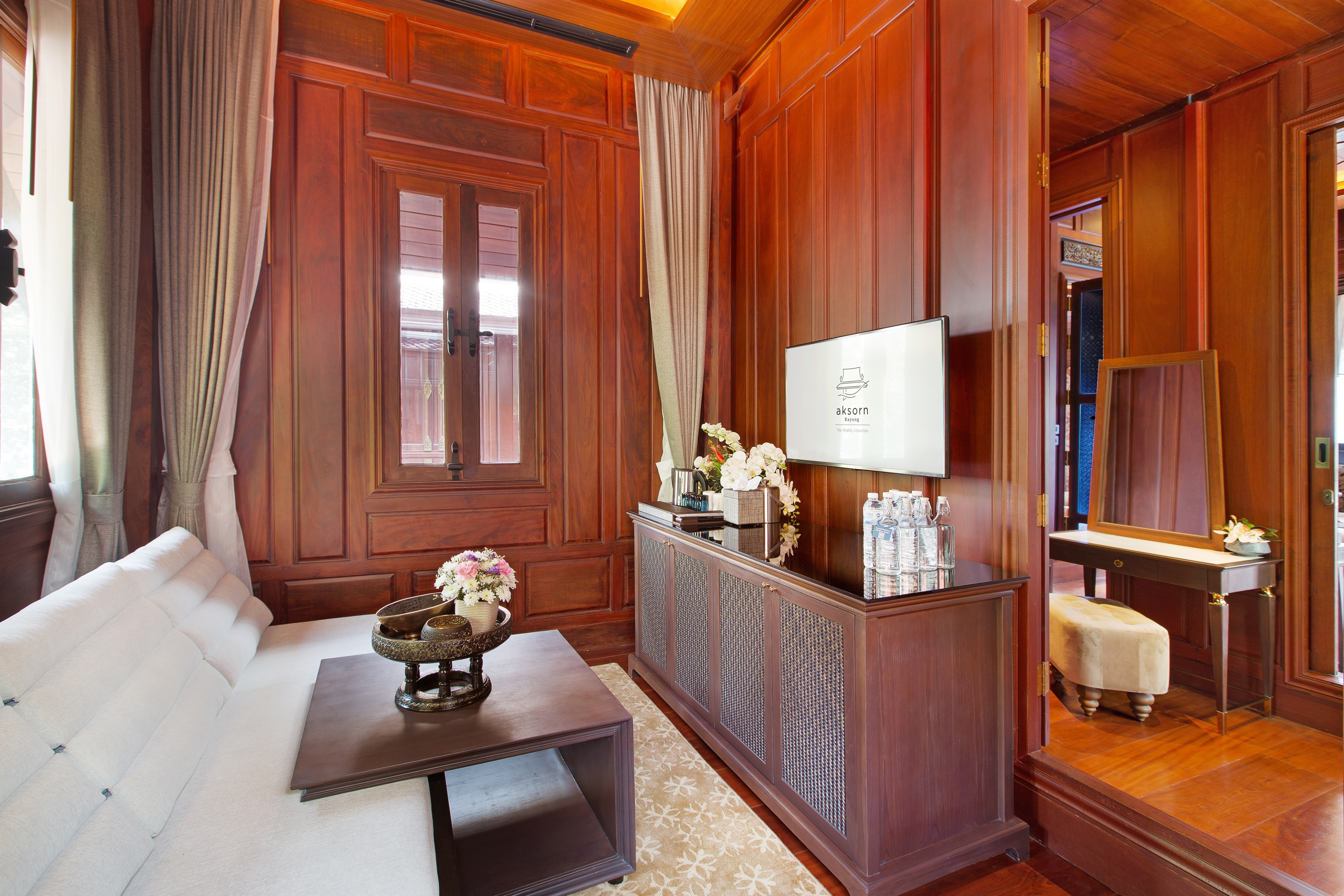 Baan Thai Junior Suite at Aksorn Rayong