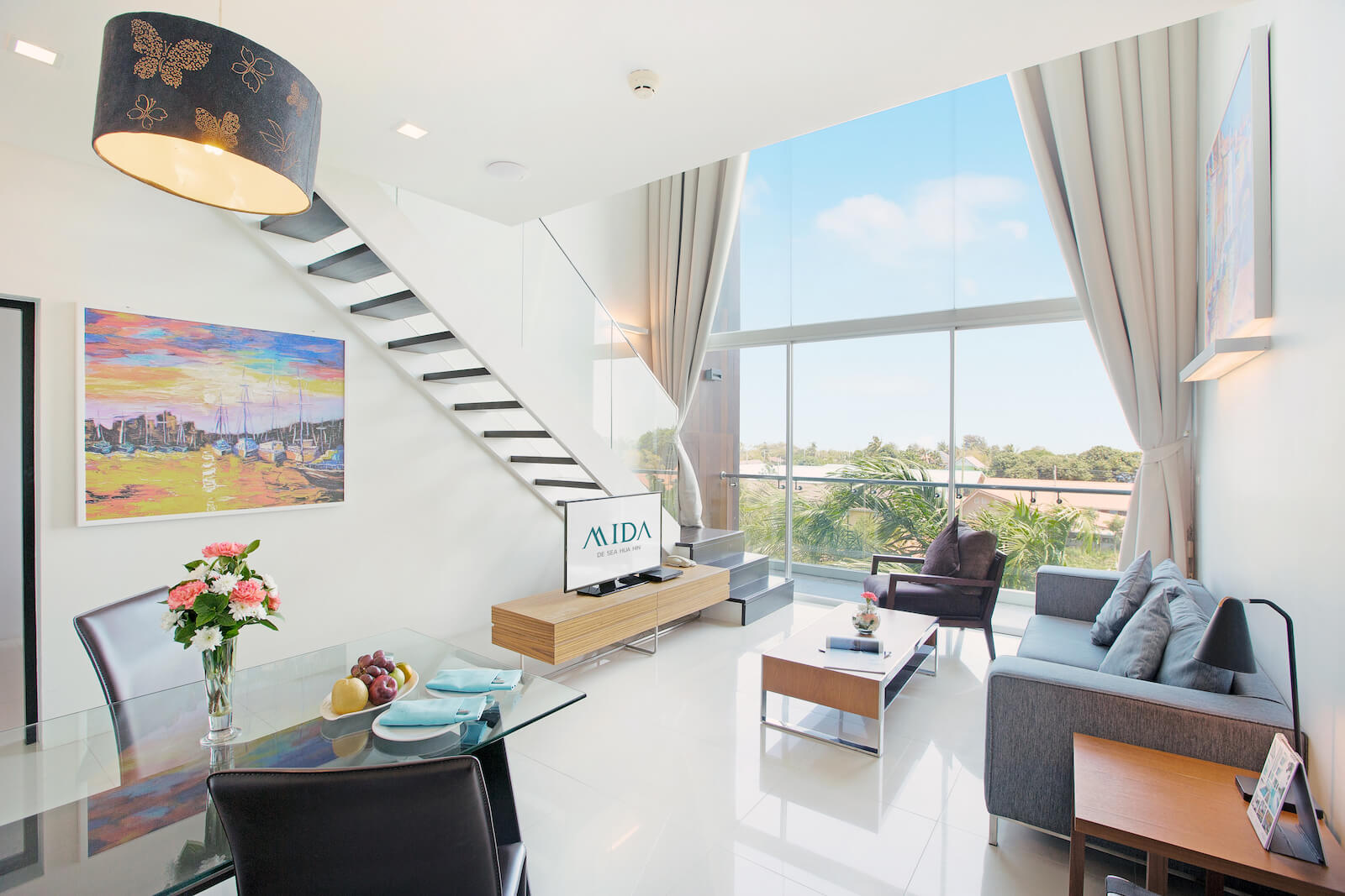 Duplex 3-Bedroom Family