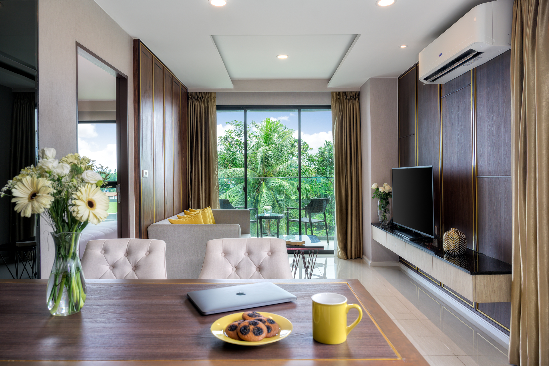 Family Suite 2 Bedroom1